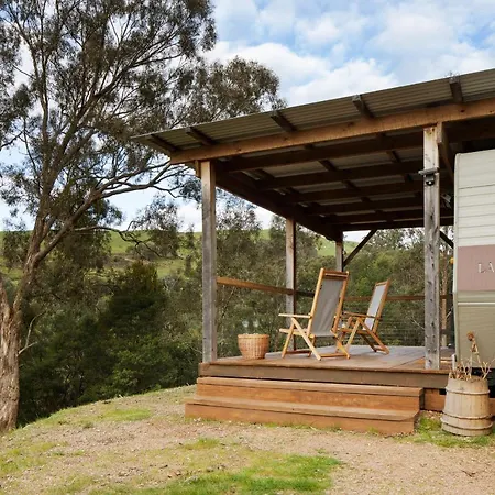 The Village Green Glampervans Strath Creek Exterior photo