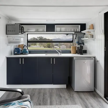 The Village Green Glampervans Strath Creek Exterior photo